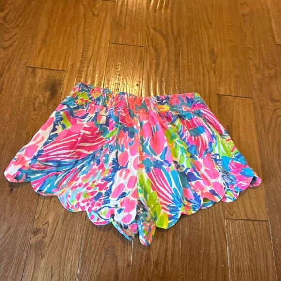 Lilly Pulitzer Dahlia Gumbo Limbo scalloped mini shorts small - Picture 8 of 10